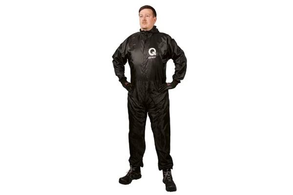 Automotive cleaning supplies professional use