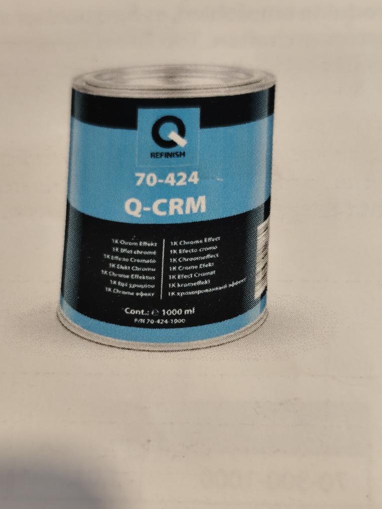 Silver automotive metal can, Q-Refinish product, red and black horizontal label, white background, studio photography